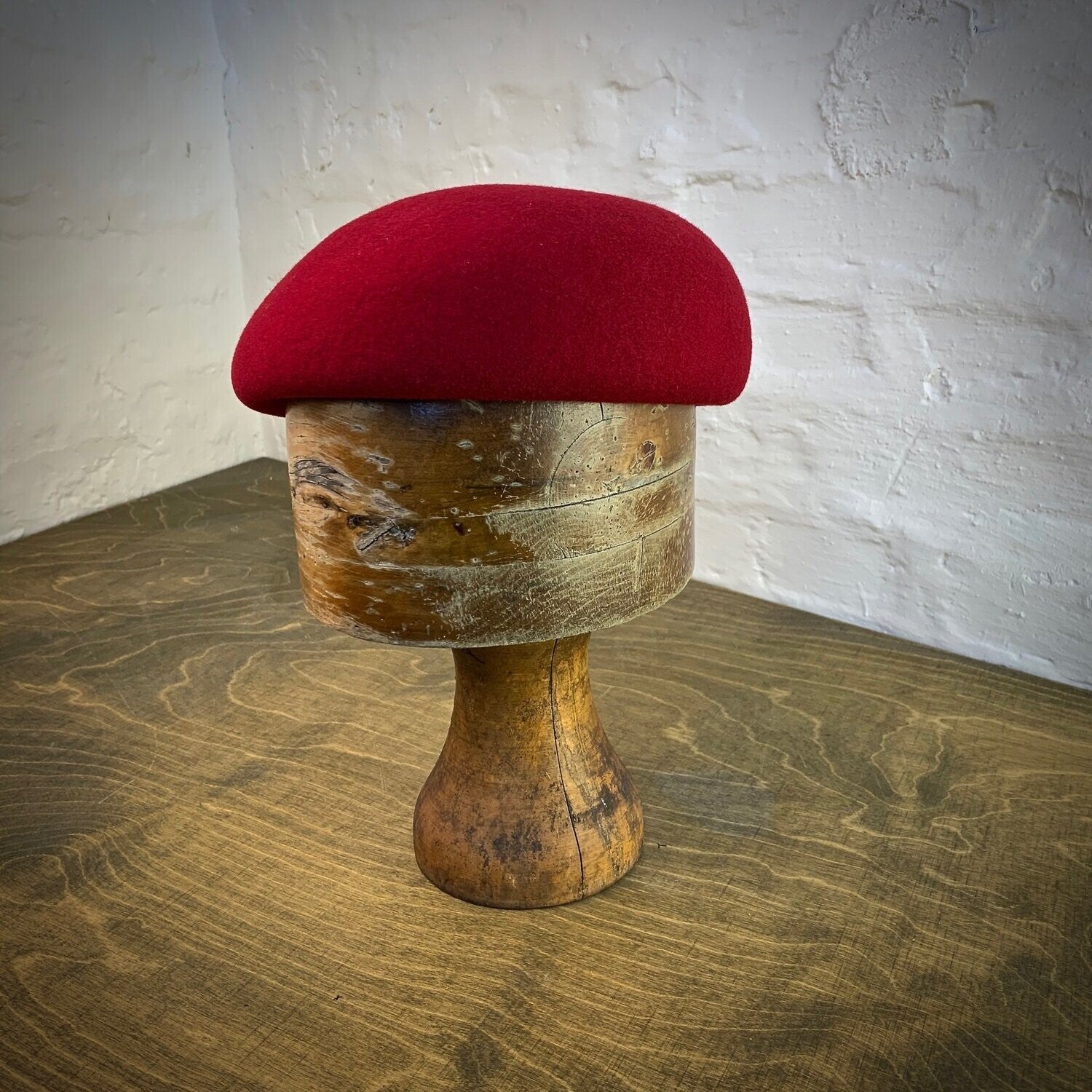 1910 Barett - rot - Dotty&Dan